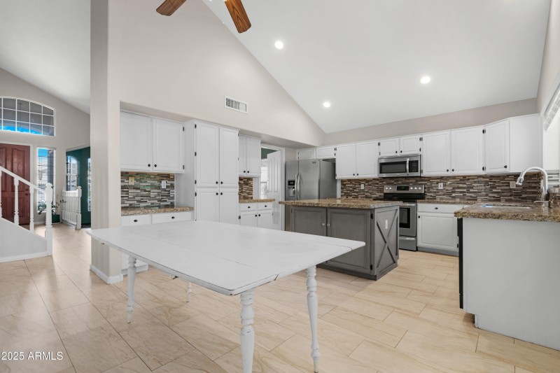 Kitchen 2