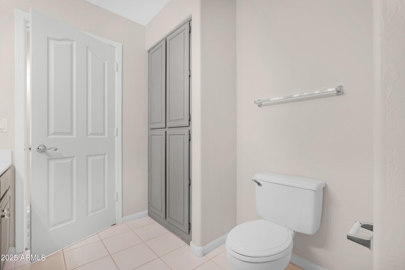 Upstairs Guest Bath 2