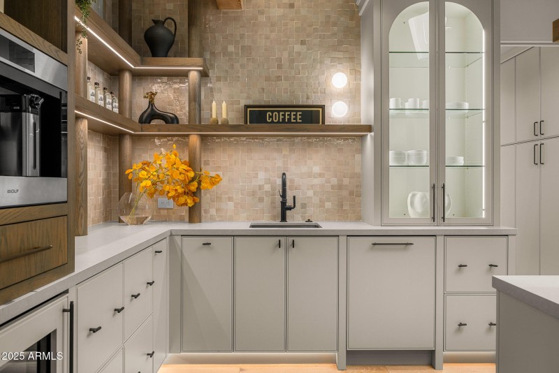 Back Kitchen