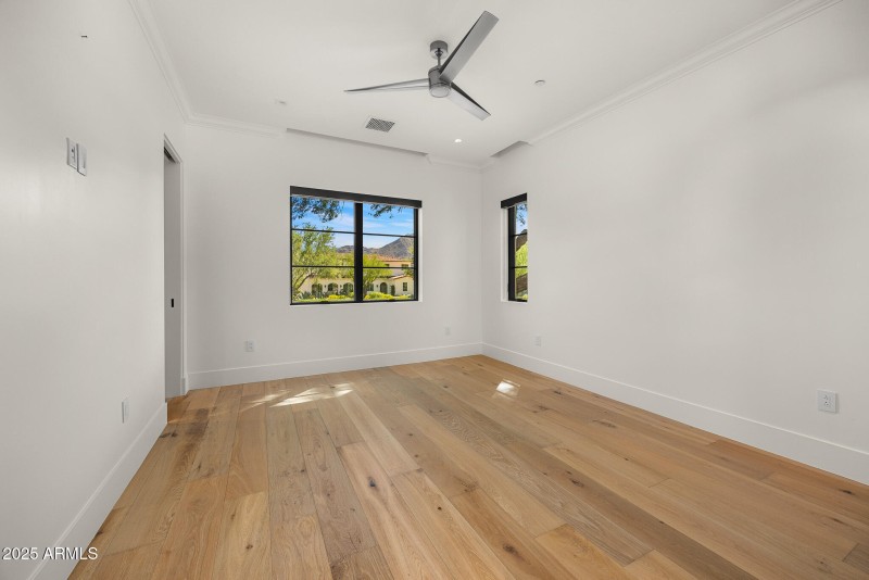 Guest Bedroom 1