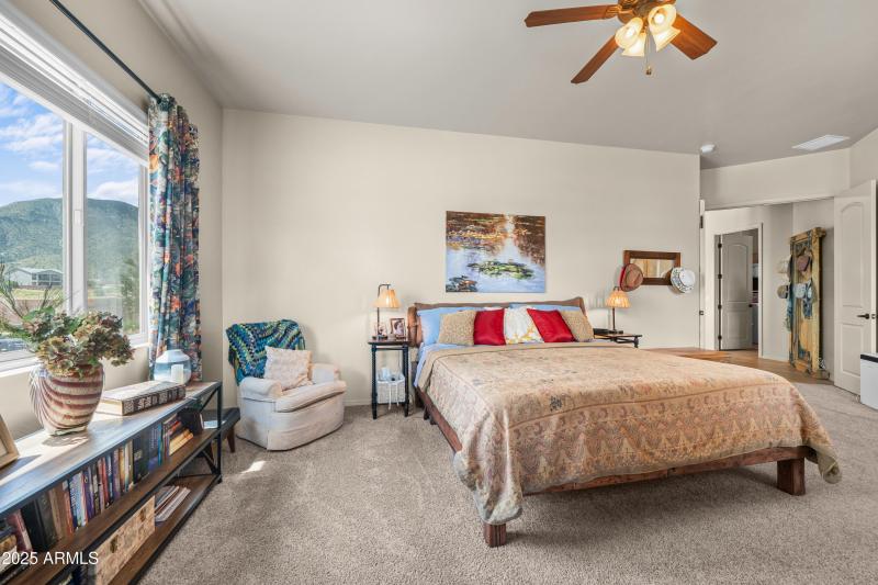 Interior - 6760 Vaquero Cir-14