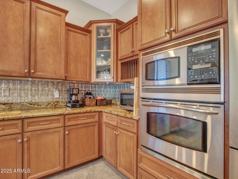 05-Kitchen-(5)