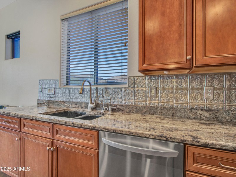 05-Kitchen-(6)