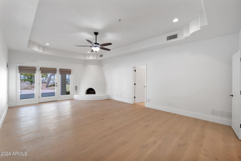 54-web-or-mls-33-print-P1097689