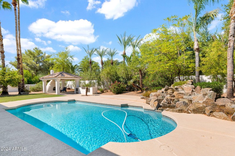 79-web-or-mls-50-print-P1097765