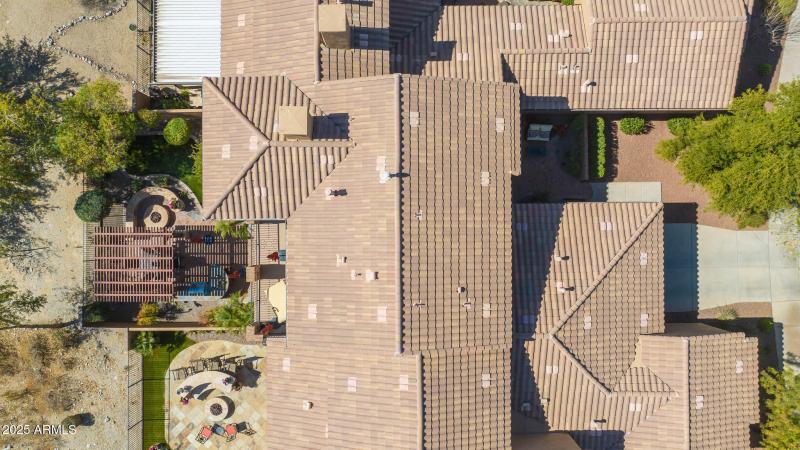 DRONE (1)