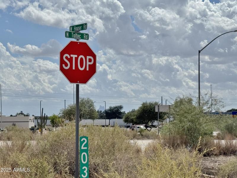 Crossroad at entrance to area