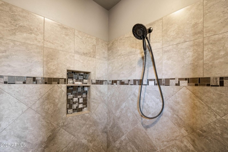 34-Primary Bathroom (3)