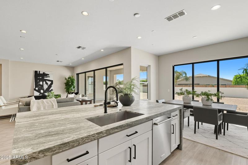 11-web-or-mls-218th-11