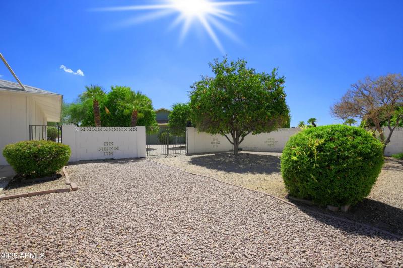 RV Gate