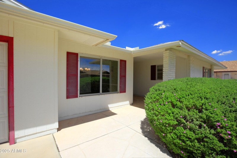 Private & Covered Front Porch