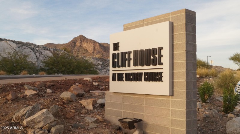 Cliff House at Victoty Golf Course