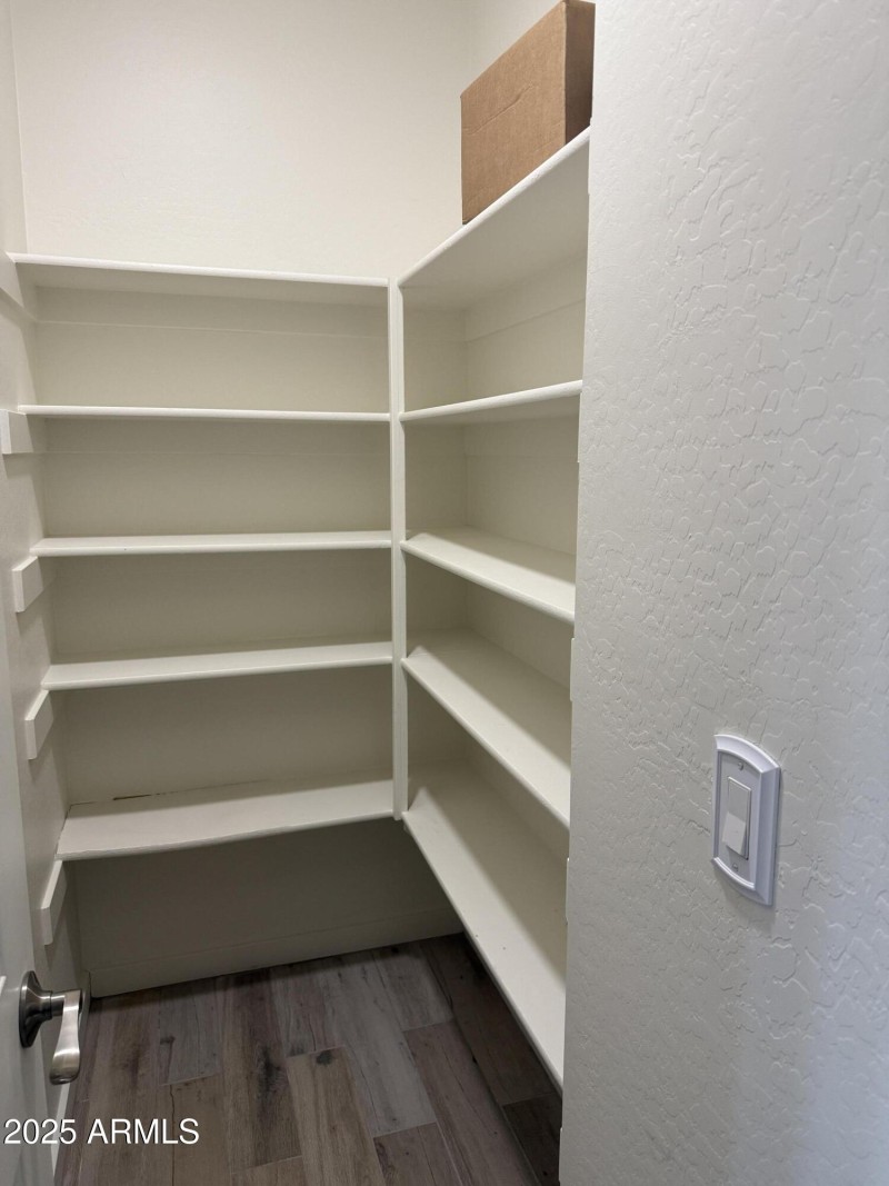 Walk in Pantry