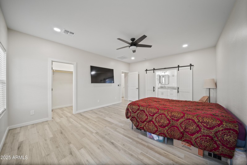 Primary Bedroom (2)