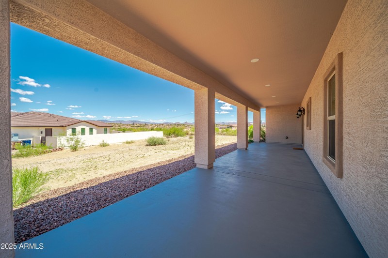 Back View Covered Patio to north (2)