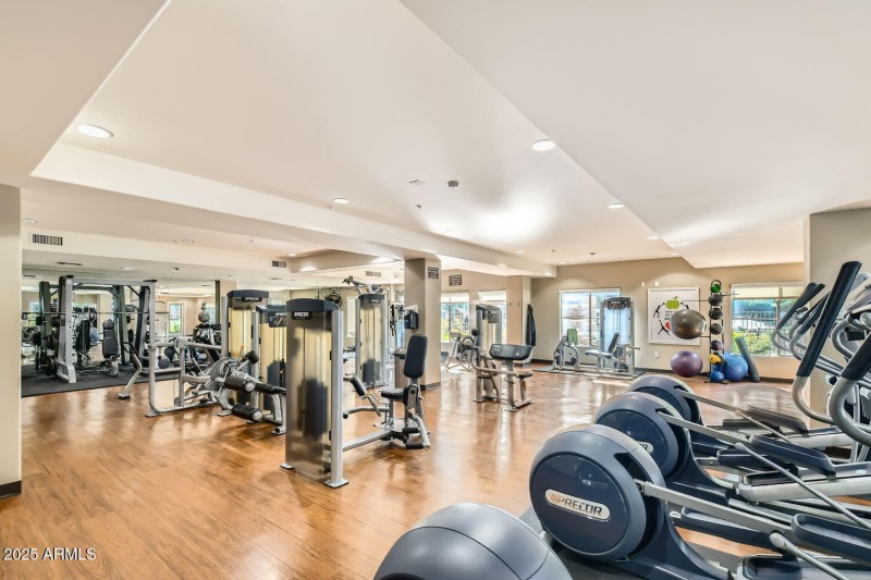 5450 E Deer Valley Dr Building 10 Unit 1