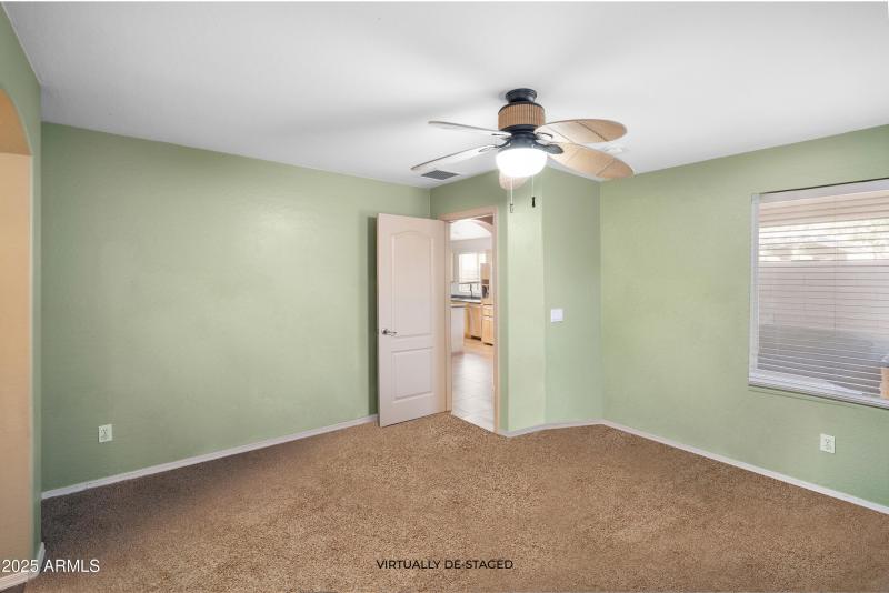 44355WOsterDr-3-VirtuallyDe-Staged