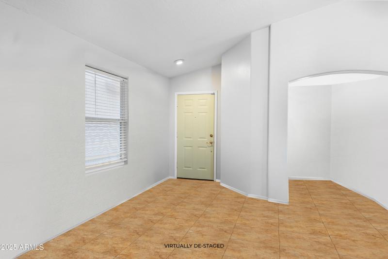 44355WOsterDr-23-2-VirtuallyDe-Staged