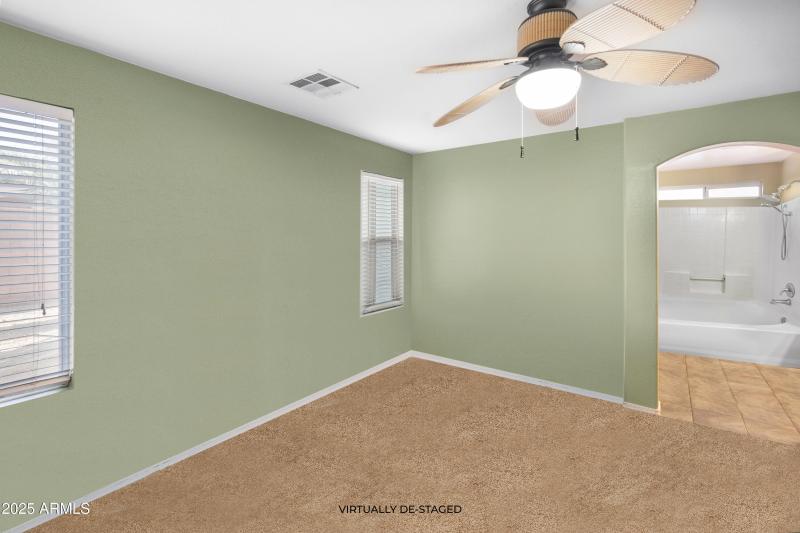 44355WOsterDr1-VirtuallyDe-Staged