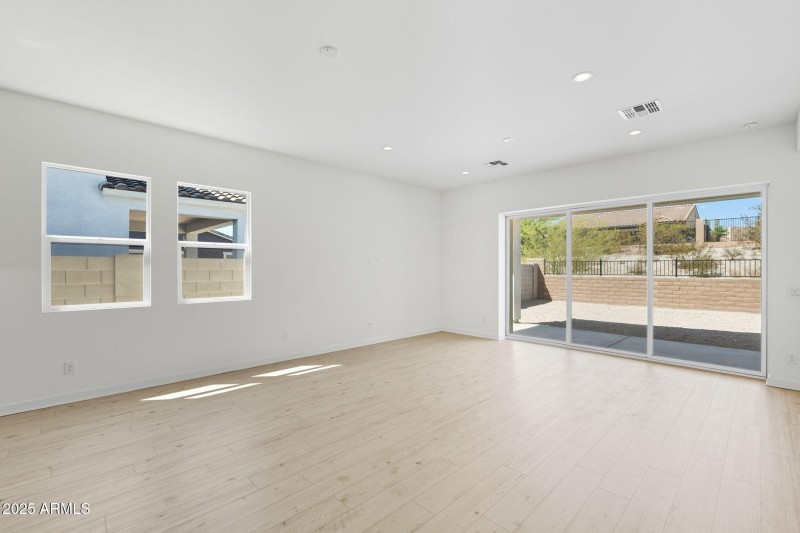 9-web-or-mls-Bighorn-9