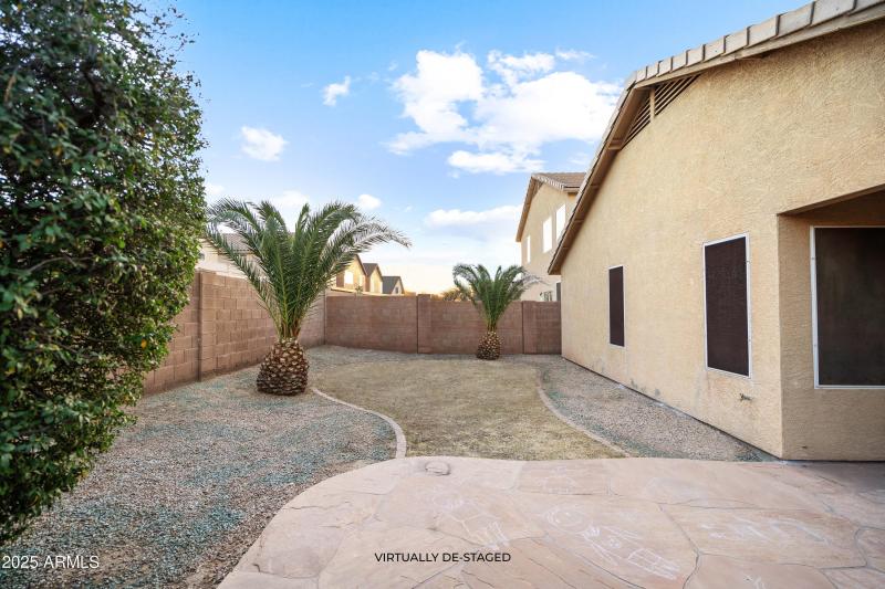 Oster Dr Backyard 1-Virtually De-Staged