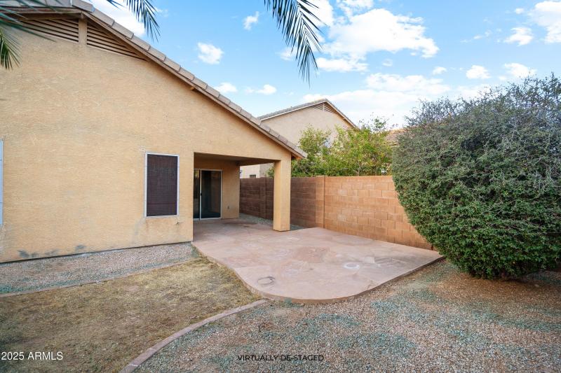 Oster Dr. Backyard 2 -Virtually De-Stage