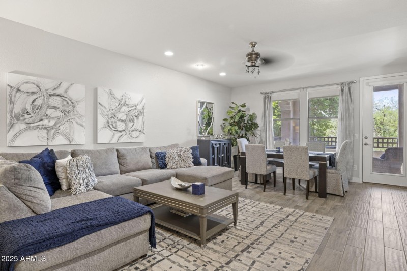GREAT ROOM/DINING