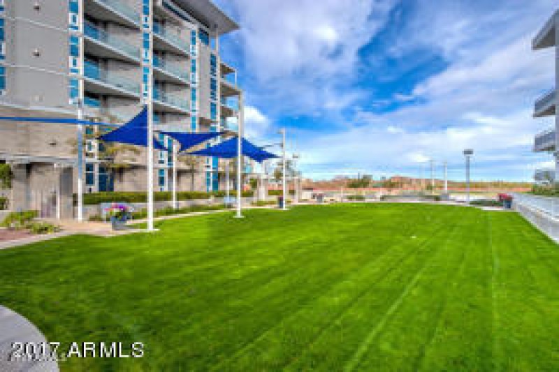 Common area - Park inside Bridgeview