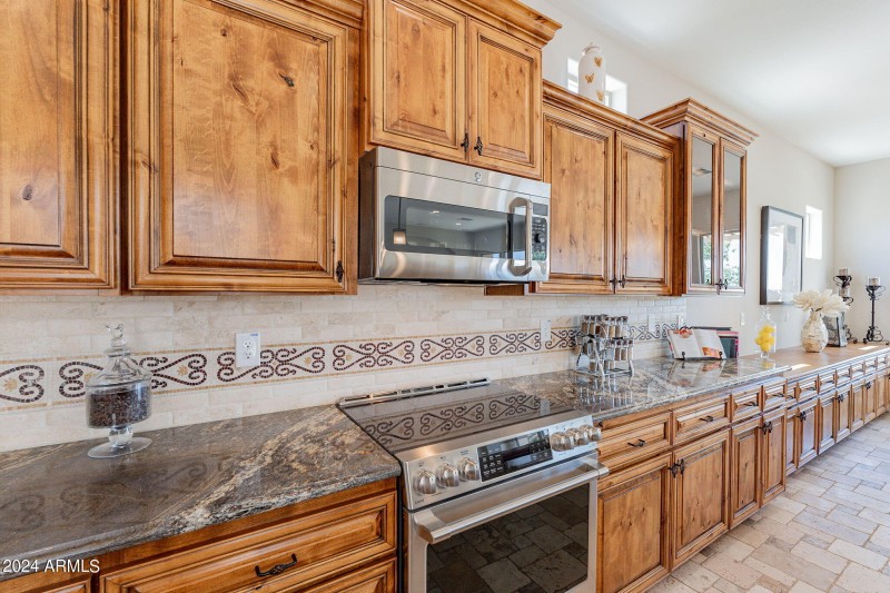 17-web-or-mls-Peach-17