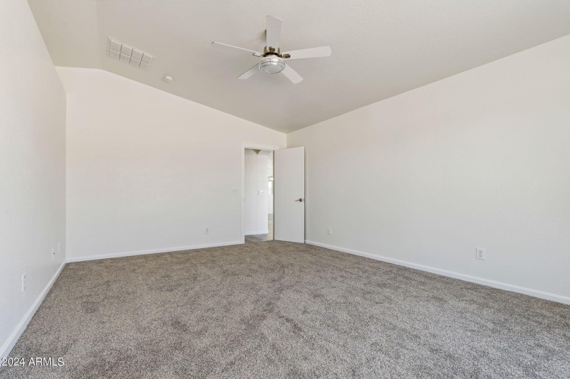 39-web-or-mls-Done Interior-45