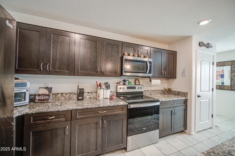 Kitchen 7