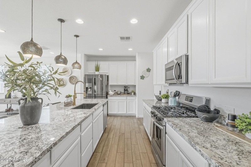 24-web-or-mls-Colby-24