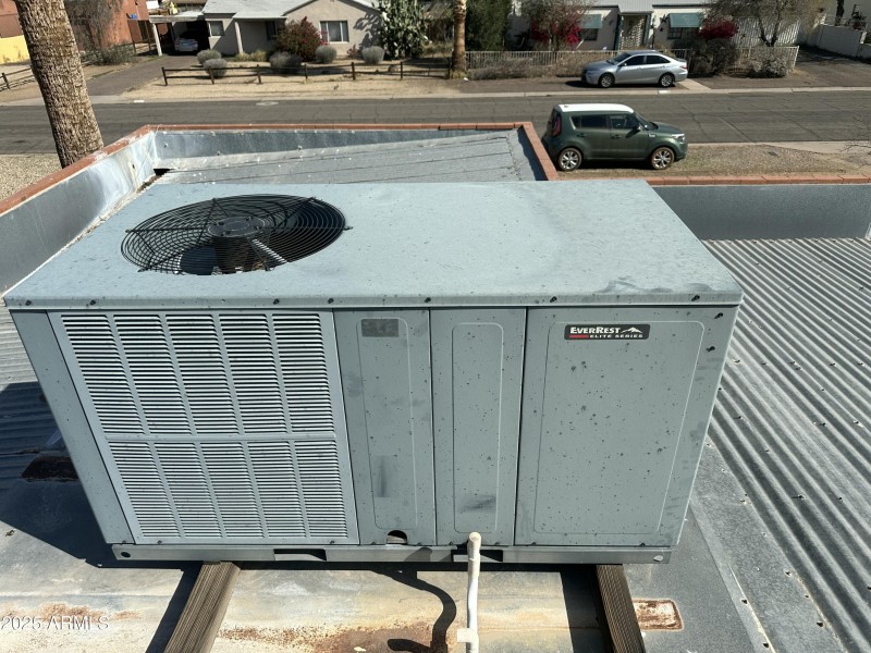 Newer A/C Unit