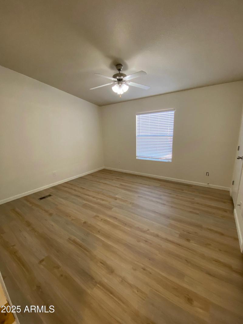13 bedroom 2