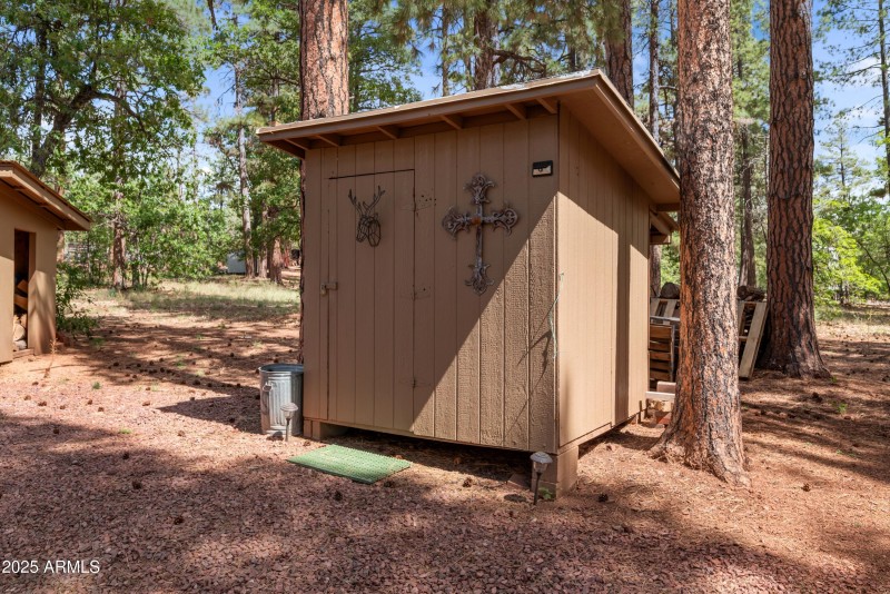 Storage shed