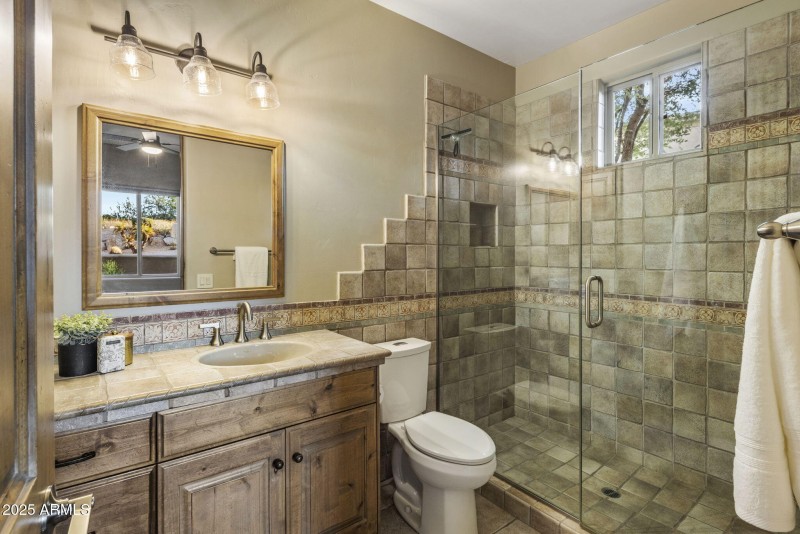 Guest 3 ensuite