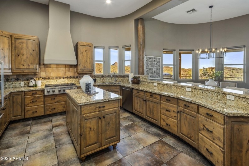 Kitchen 3