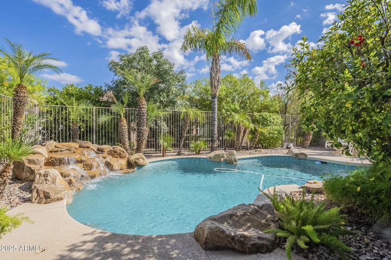4644 E Sourwood