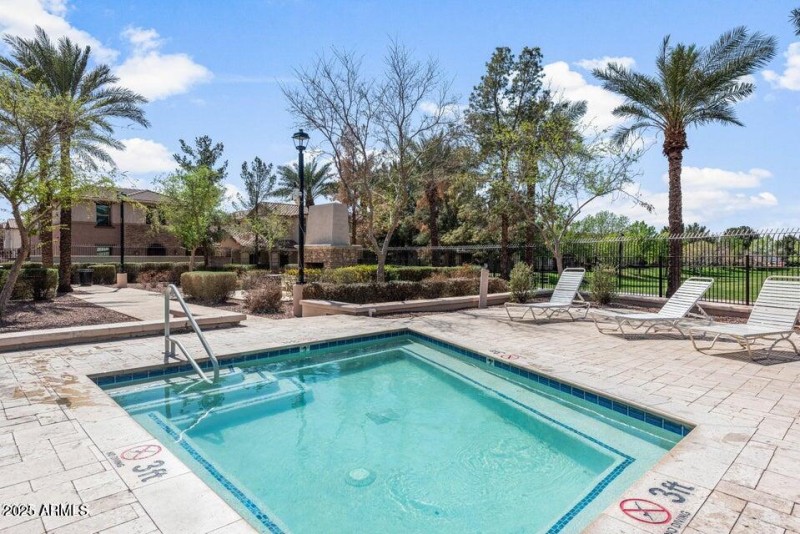 20250625035345830514000000-o