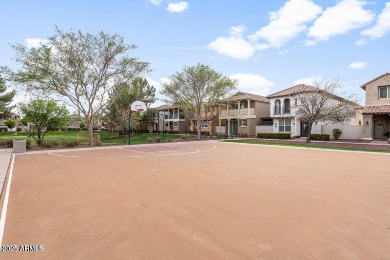 20250625035347999705000000-o