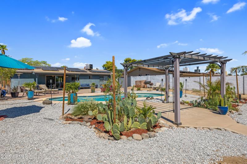 17229 N 8th Ave-27