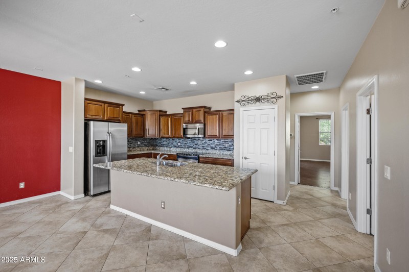 2128 W Tallgrass Trail #217-10