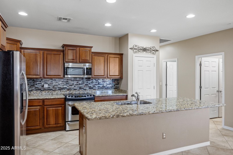 2128 W Tallgrass Trail #217-11