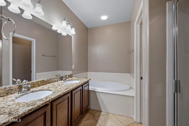 2128 W Tallgrass Trail #217-23