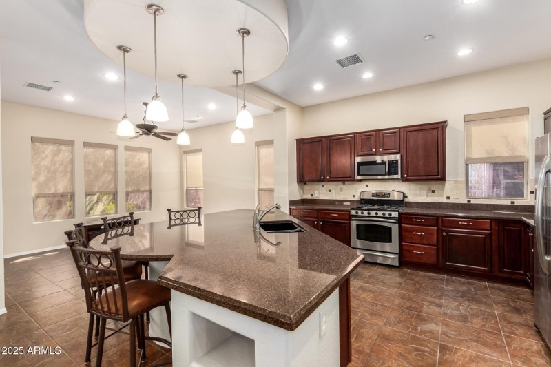 Gorgeous kitchen