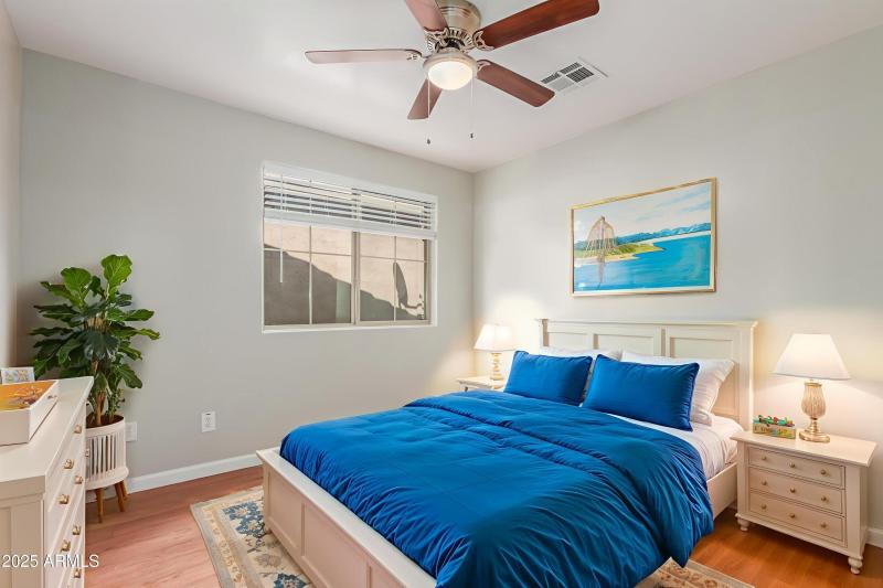 3969 E Cat Balue Dr