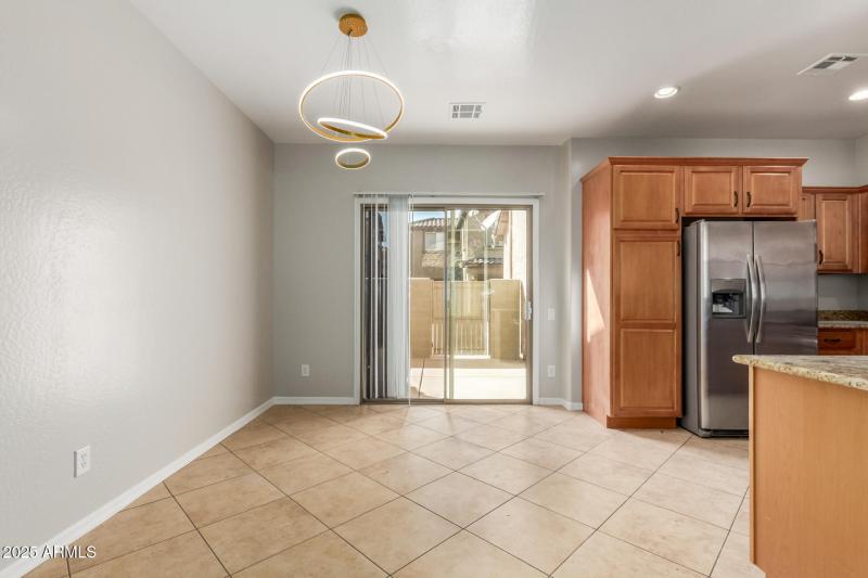 3969 E Cat Balue Dr