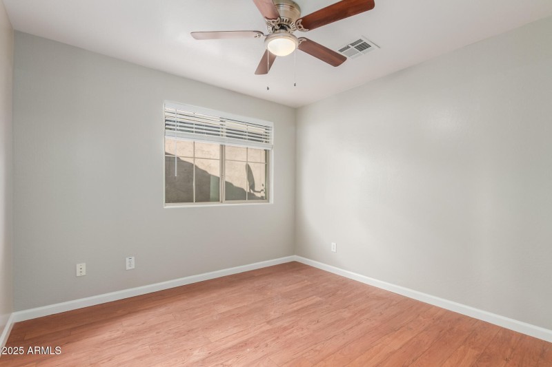3969 E Cat Balue Dr