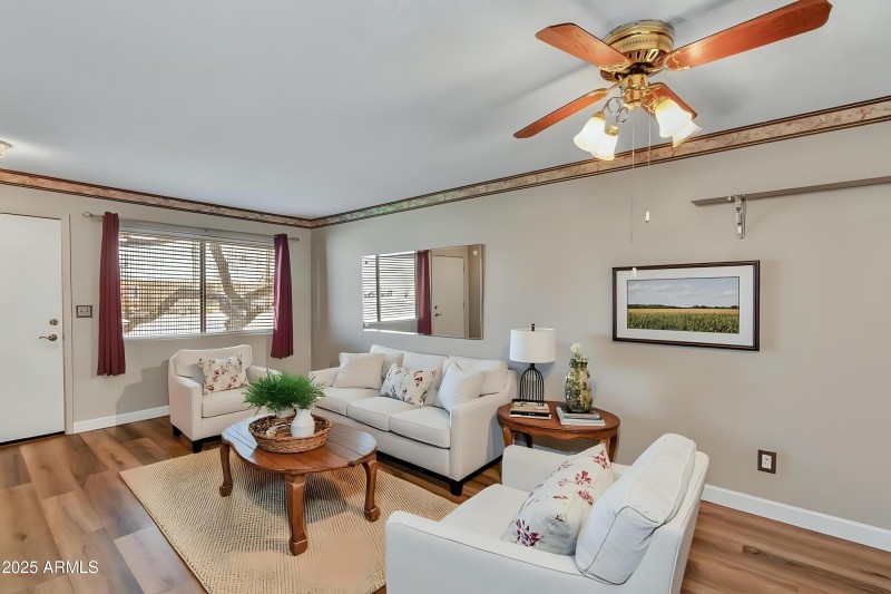 002_Living & Dining Room