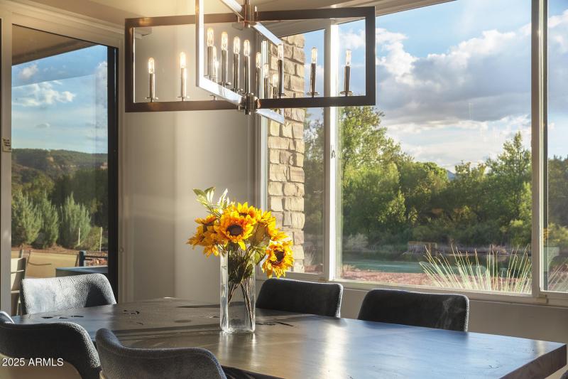 5 DINING AT SUNSET